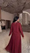 Damla Taş Detaylı Kırmızı Krep Kumaş Bluz