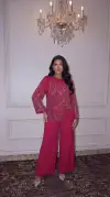 Çiçek Desenli Pembe Simetrik Kesim Krep Kumaş Bluz Pantalon İkili Takım