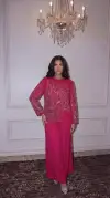 Çiçek Desenli Pembe Simetrik Kesim Krep Kumaş Bluz 